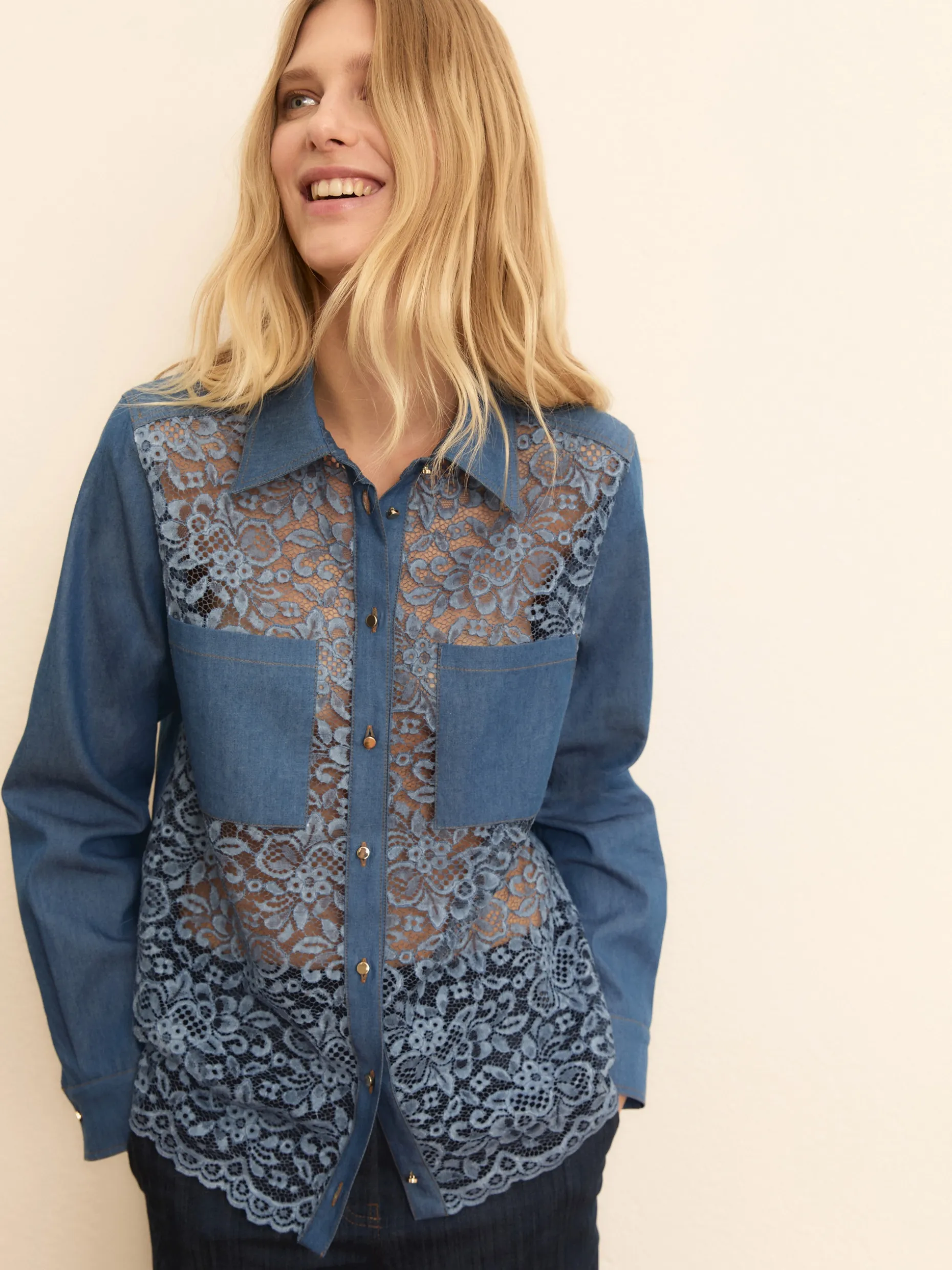 Camicia con davanti in pizzo - BLU