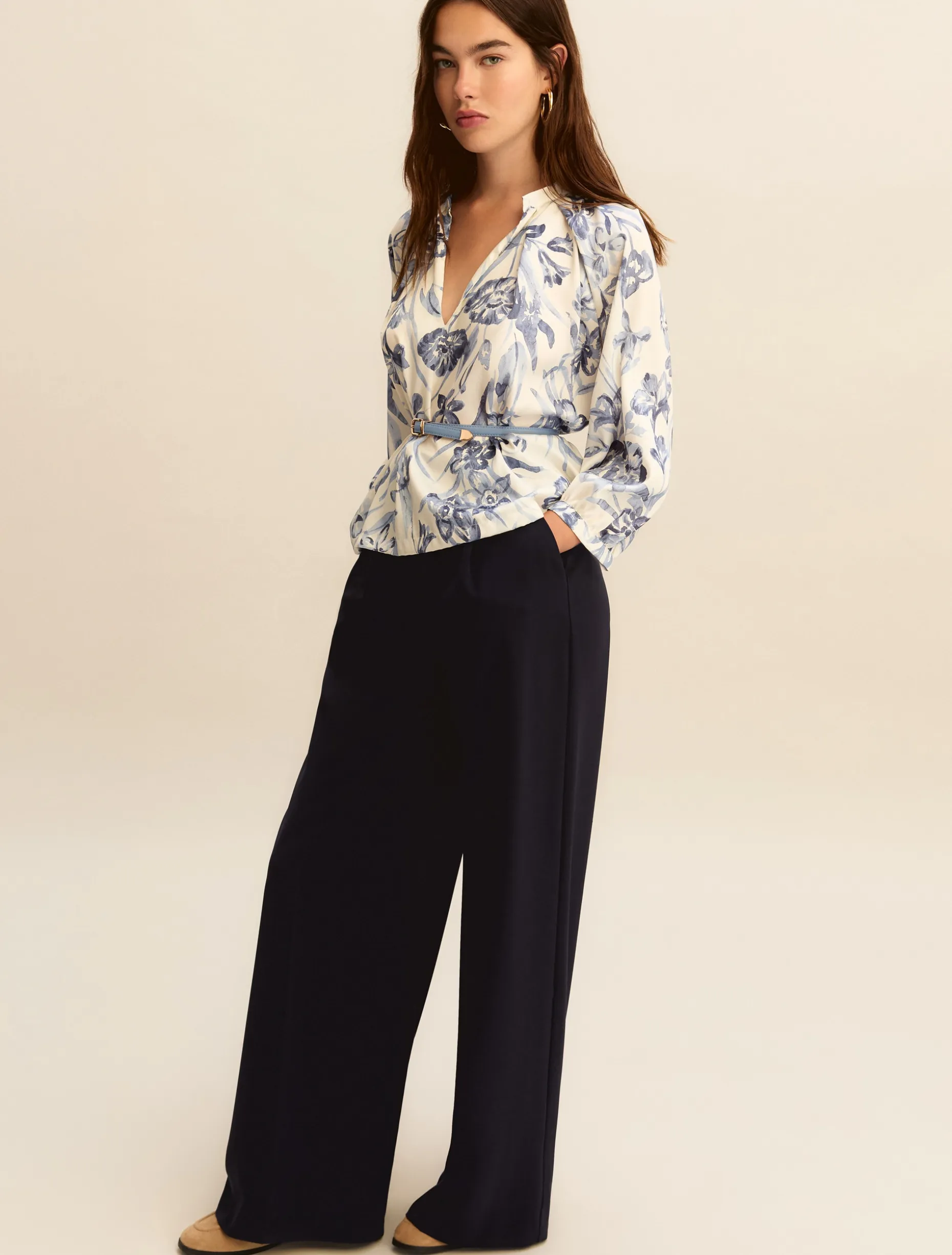 Pantalone ampio in twill stretch - BLU