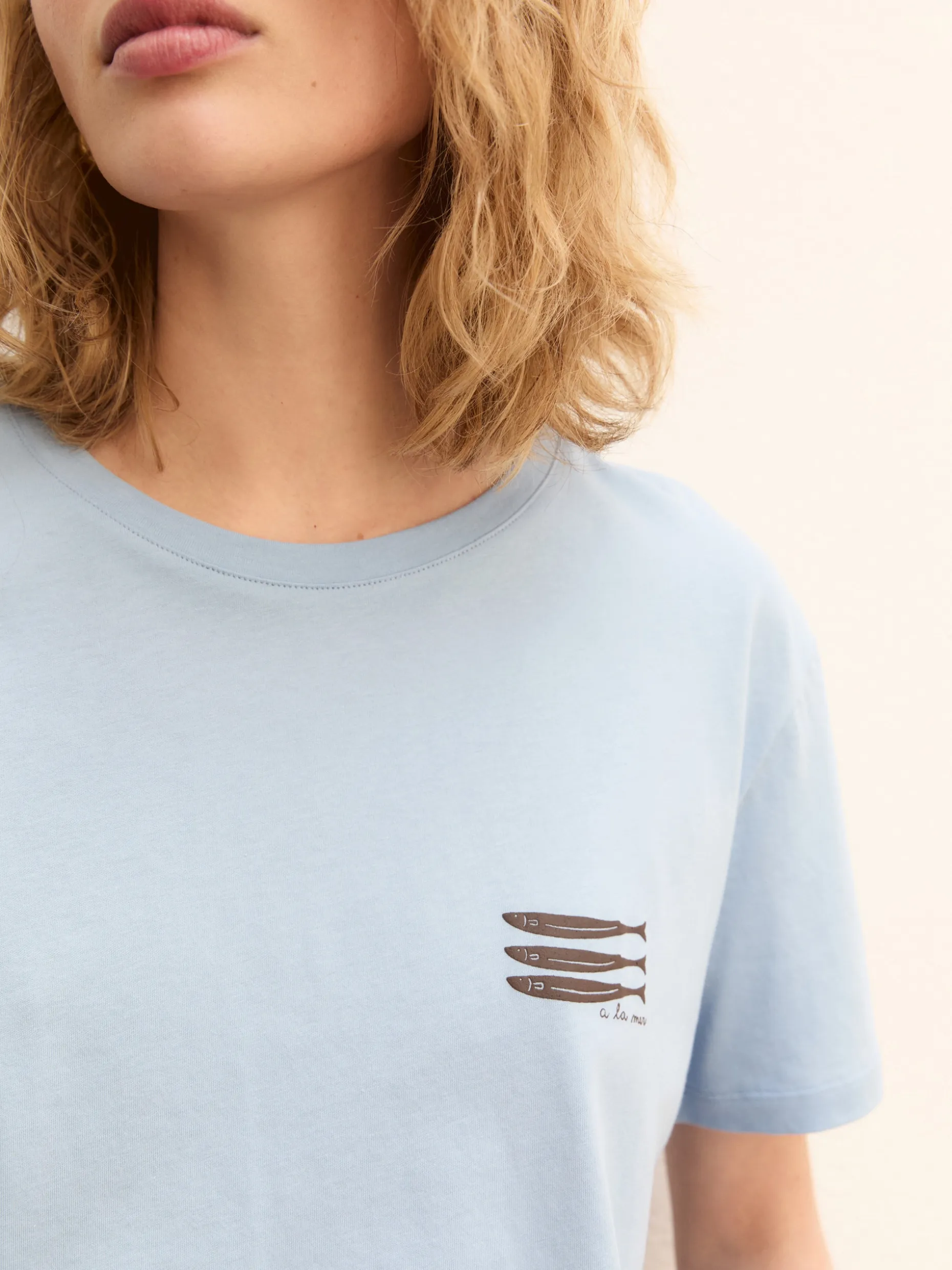T-shirt boxy con stampe e ricami - AZZURRO